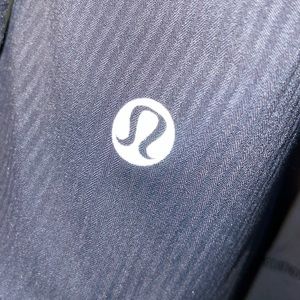 Lululemon full zipper w/hood jacket medium weight